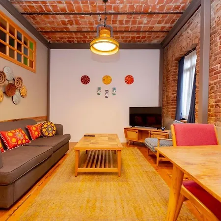 High Ceiling Stylish *